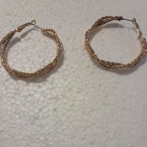 Ear rings